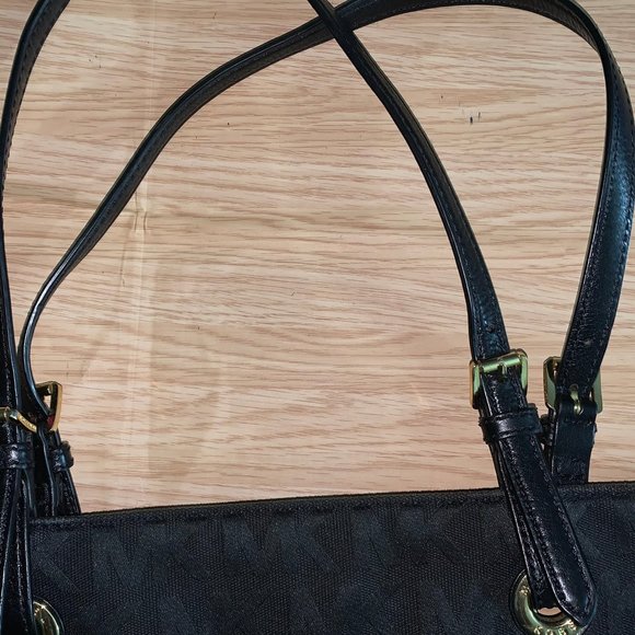 Michael Kors Medium Tote - Picture 2 of 10